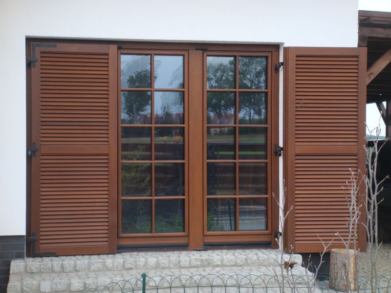 Деревянные и металлопластиковые окна в загородный дом